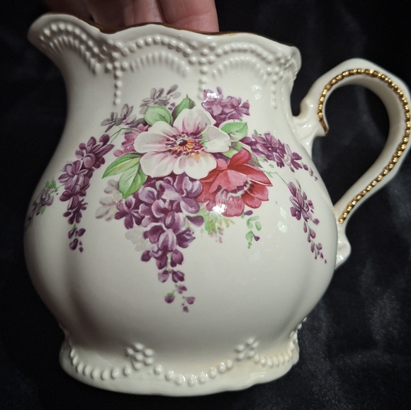 Beautiful Vintage Hal-Mar Signed Pitcher~Intricate Designs~Creamer~Floral Vase - Picture 11 of 15